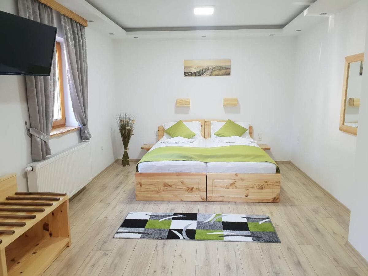 Hotel Pansion House Prijeboj Plitvička Jezera Exterior foto